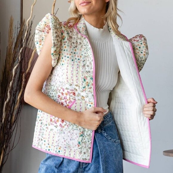 Ruffle Floral Quilted Vest - Picture 5 of 11